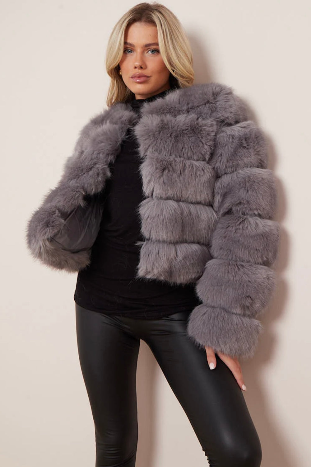 WOMEN'S GREY CROPPED FAUX-FUR BUBBLE JACKET